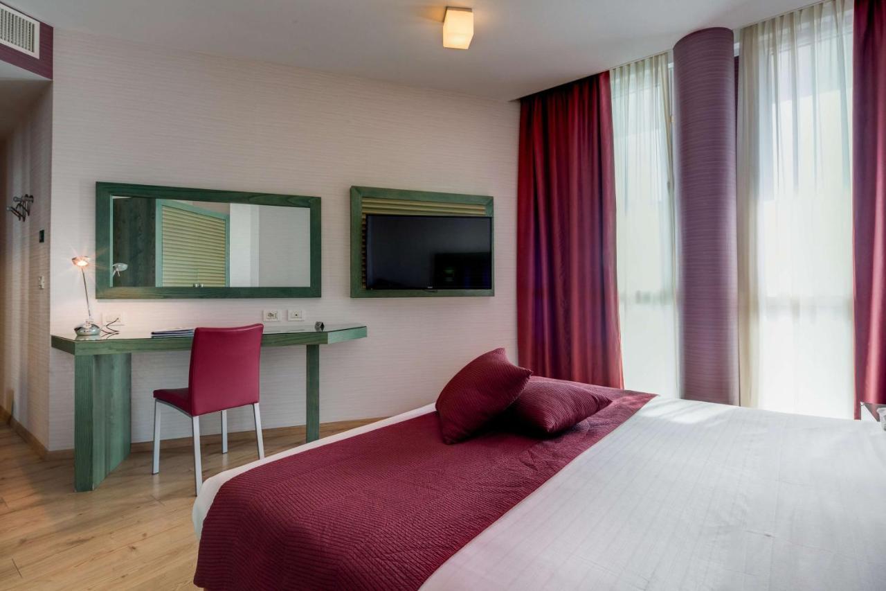 Best Western Ivrea Crystal Palace Banchette D'Ivrea Extérieur photo