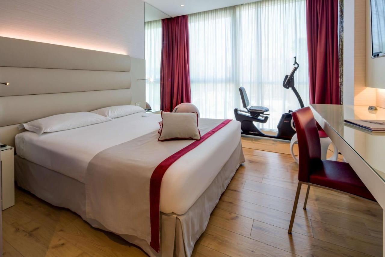 Best Western Ivrea Crystal Palace Banchette D'Ivrea Extérieur photo